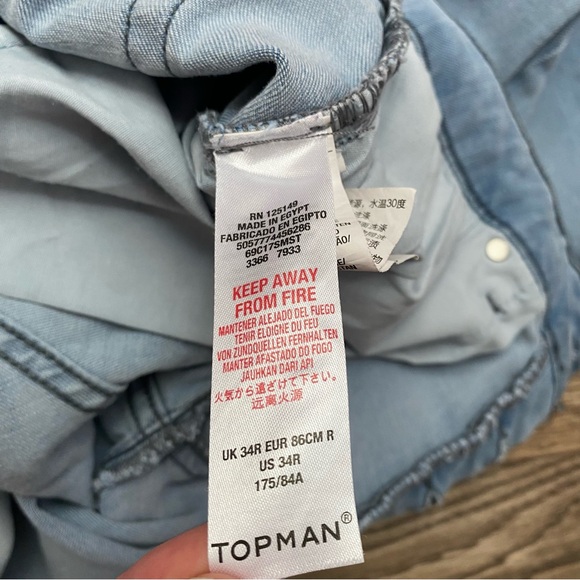 Topman Button Fly Slim Raw Hem Lightwash Blue Denim Jeans - Picture 12 of 14